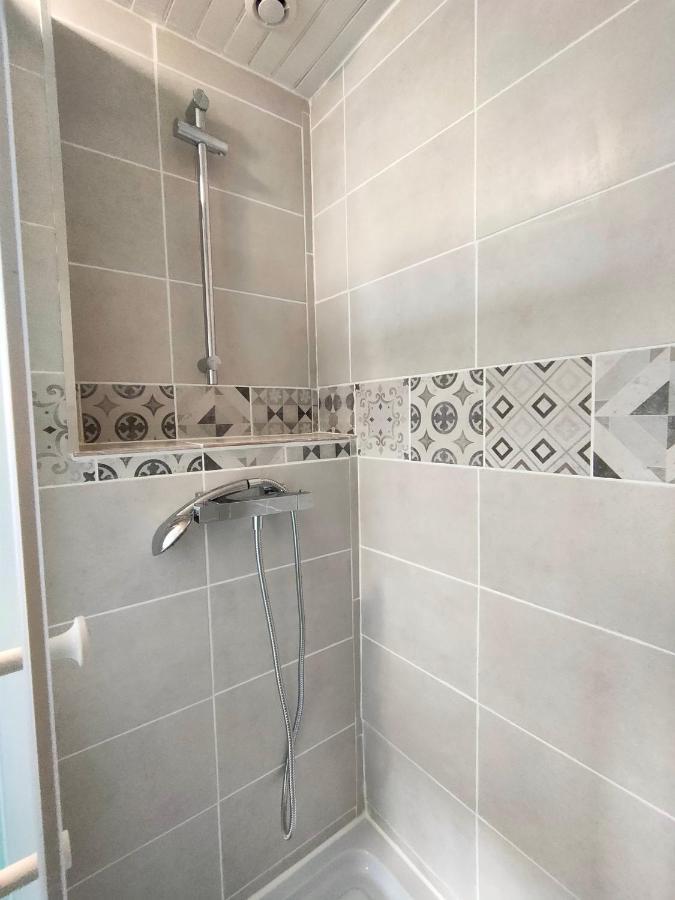 La Machine Sous Toit Apartment ภายนอก รูปภาพ