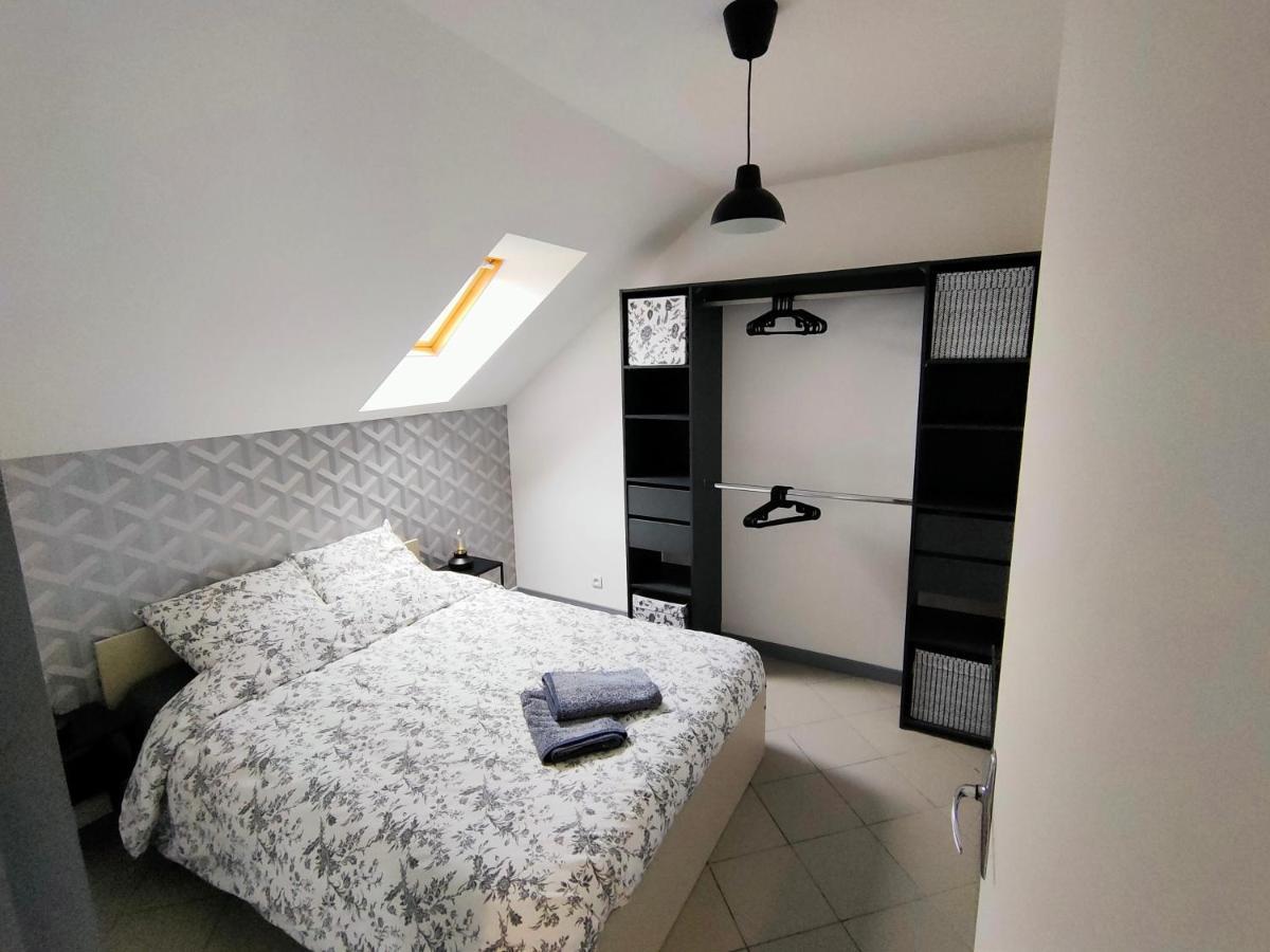 La Machine Sous Toit Apartment ภายนอก รูปภาพ