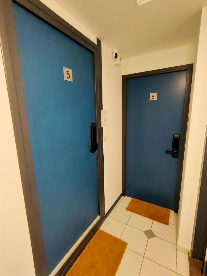 La Machine Sous Toit Apartment ภายนอก รูปภาพ