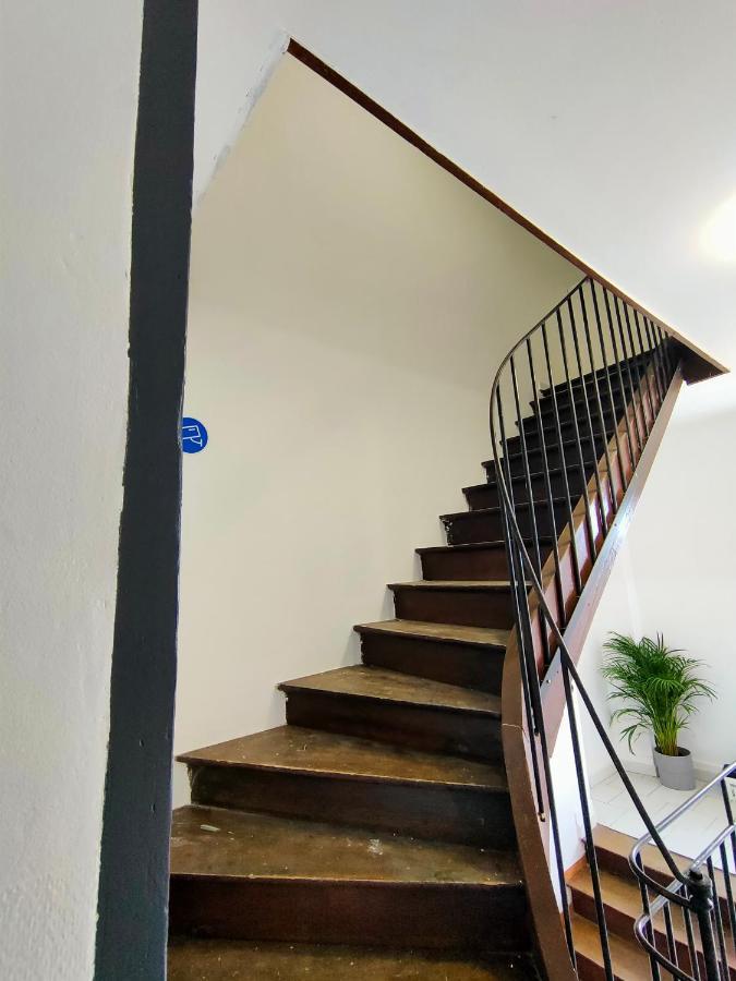 La Machine Sous Toit Apartment ภายนอก รูปภาพ